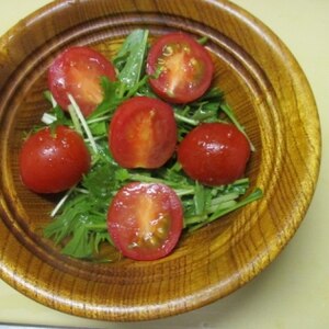 水菜とトマトのマリネ